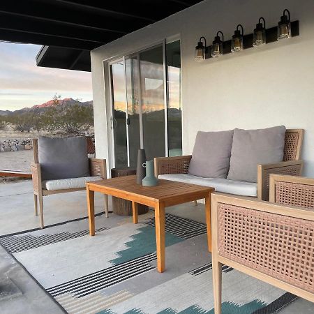 Вілла 1 Minute To Joshua Tree National Park, Hot Tub, Stars, Private - The Wkndr Туентінайн-Палмс Екстер'єр фото