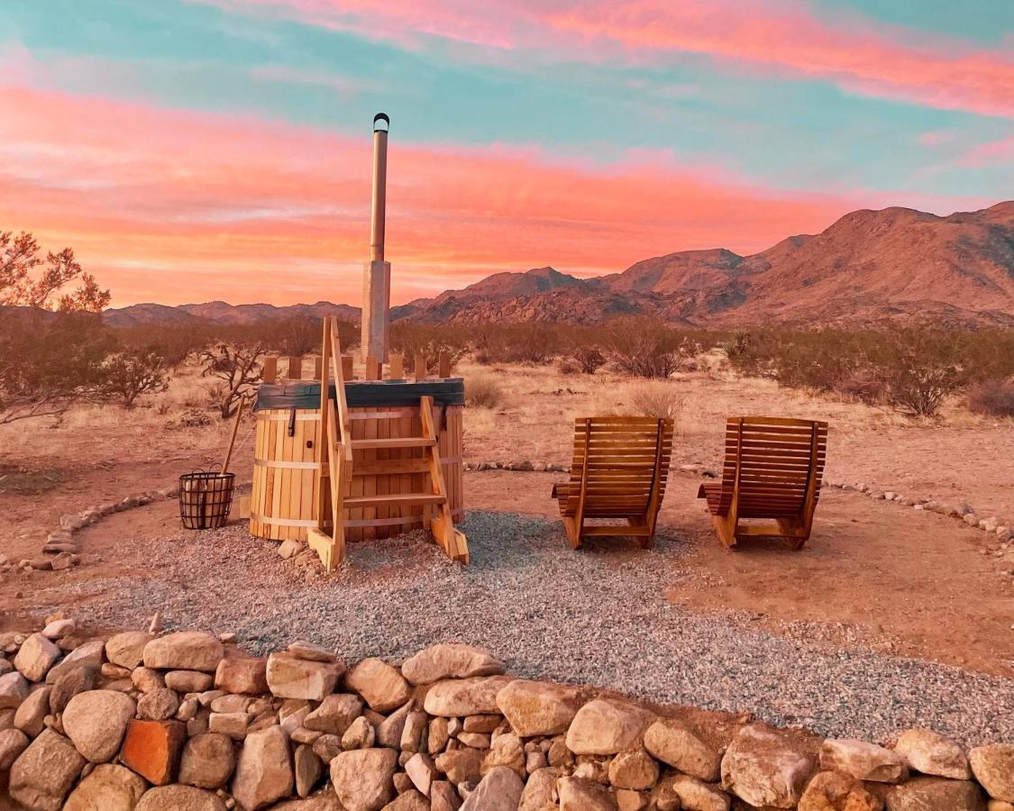 Вілла 1 Minute To Joshua Tree National Park, Hot Tub, Stars, Private - The Wkndr Туентінайн-Палмс Екстер'єр фото